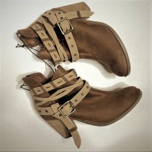 9 Altar’d State brown boots strappy Booties